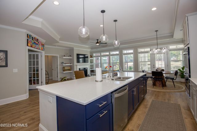 169 Holly Springs Court, Southern Pines, NC 28387