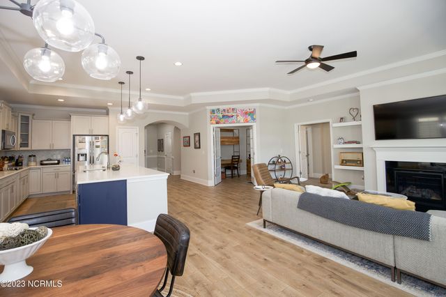 169 Holly Springs Court, Southern Pines, NC 28387