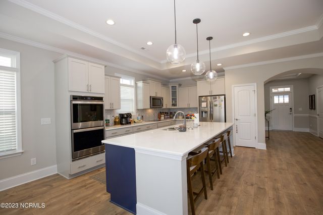 169 Holly Springs Court, Southern Pines, NC 28387