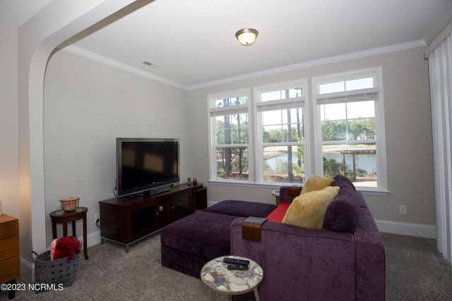 169 Holly Springs Court, Southern Pines, NC 28387