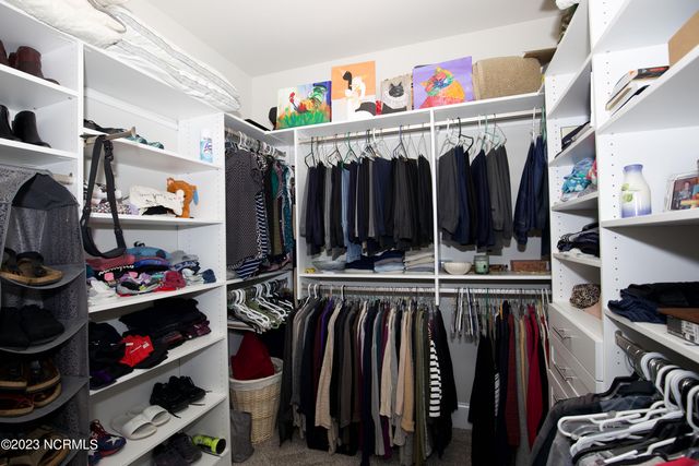 169 Holly Springs Court, Southern Pines, NC 28387