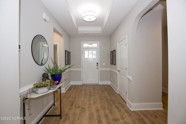 169 Holly Springs Court, Southern Pines, NC 28387