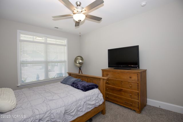 169 Holly Springs Court, Southern Pines, NC 28387