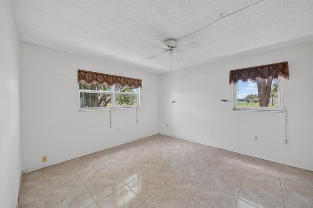 8101 N Sunrise Lakes Drive N 112, Sunrise, FL 33322