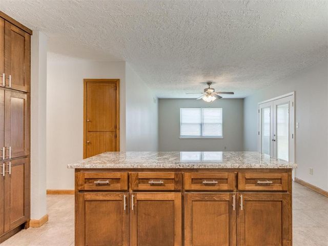 306 S Mercedes Drive, Norman, OK 73069