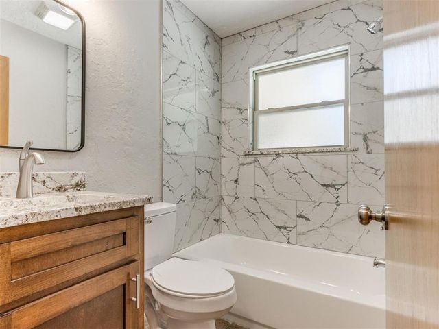 306 S Mercedes Drive, Norman, OK 73069