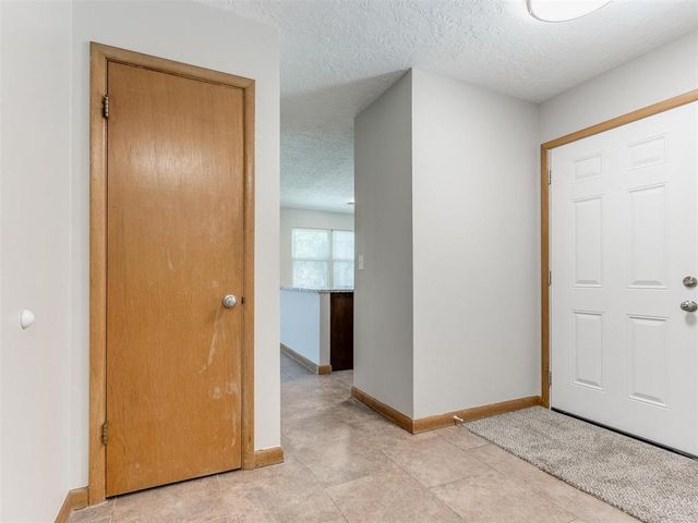 306 S Mercedes Drive, Norman, OK 73069