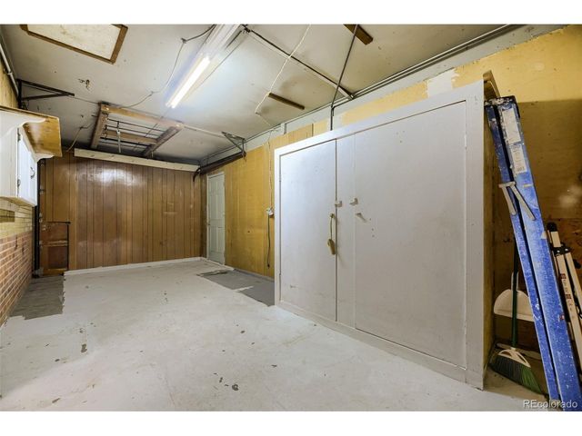 1521 Ruth Dr, Thornton, CO 80229