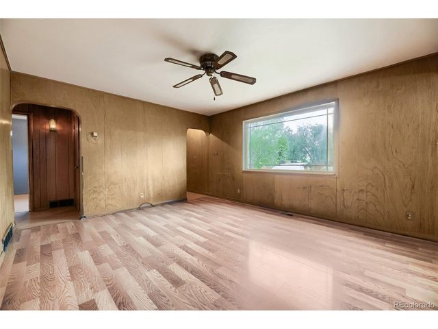 1521 Ruth Dr, Thornton, CO 80229