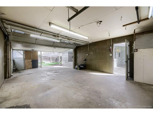 1521 Ruth Dr, Thornton, CO 80229