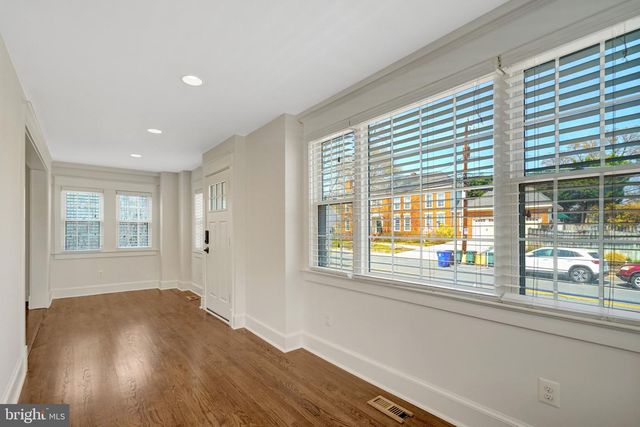 2612 N PERSHING DR, Arlington, VA 22201