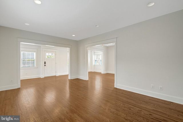 2612 N PERSHING DR, Arlington, VA 22201