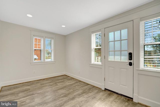 2612 N PERSHING DR, Arlington, VA 22201