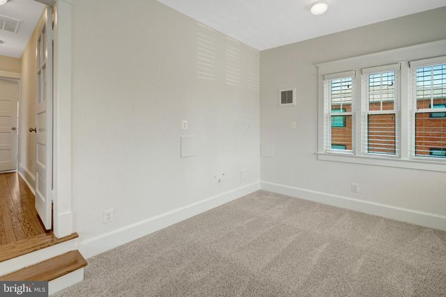 2612 N PERSHING DR, Arlington, VA 22201