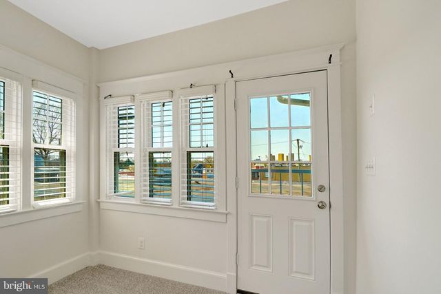 2612 N PERSHING DR, Arlington, VA 22201