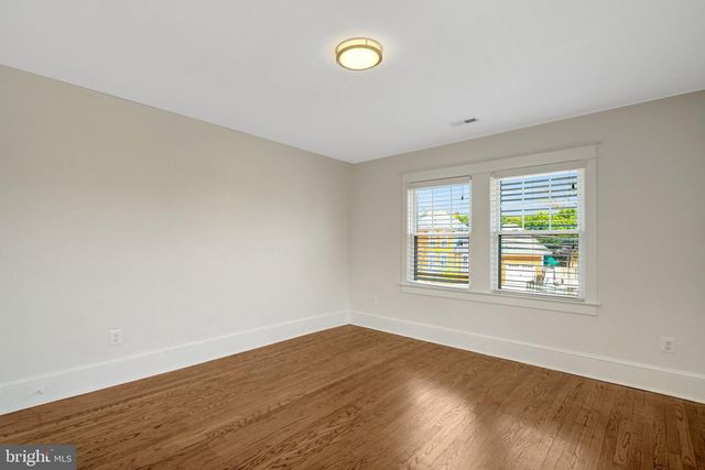 2612 N PERSHING DR, Arlington, VA 22201