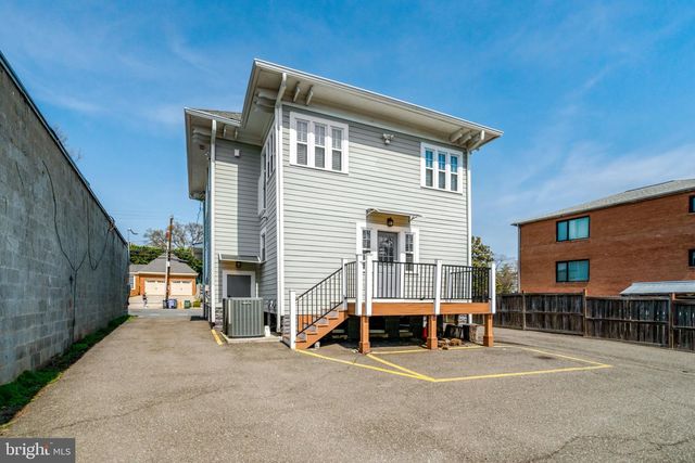 2612 N PERSHING DR, Arlington, VA 22201