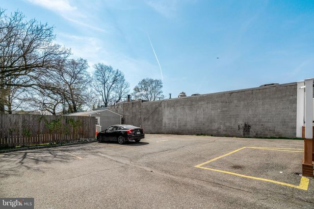 2612 N PERSHING DR, Arlington, VA 22201