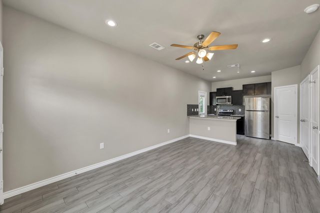 11756 White Cedar Street, Willis, TX 77318