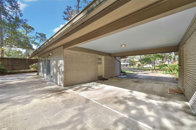 11931 Arbordale Lane, Bunker Hill Village, TX 77024