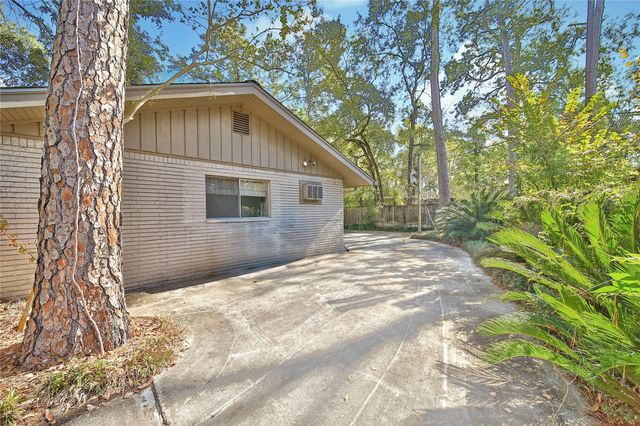 11931 Arbordale Lane, Bunker Hill Village, TX 77024