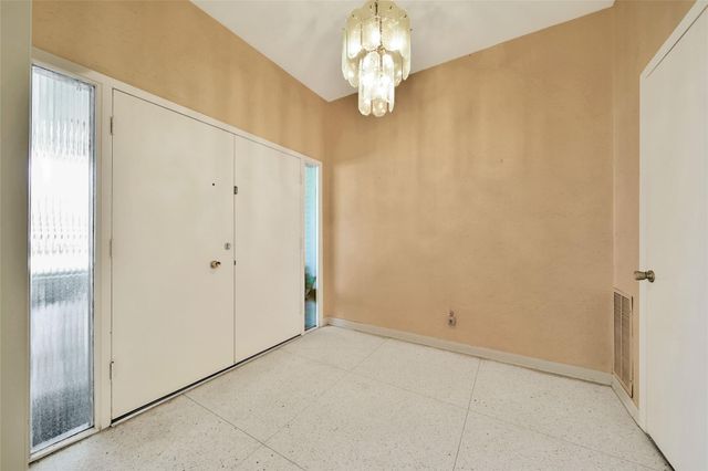 11931 Arbordale Lane, Bunker Hill Village, TX 77024