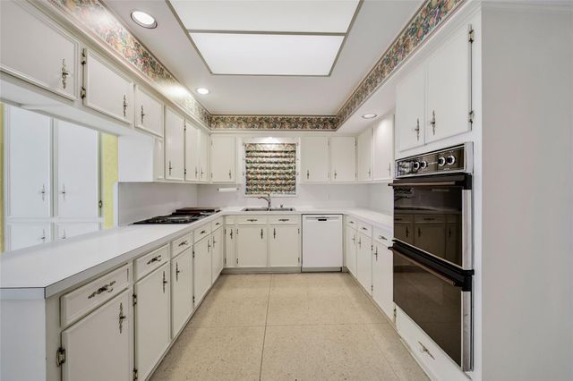 11931 Arbordale Lane, Bunker Hill Village, TX 77024