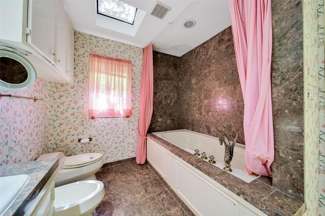 11931 Arbordale Lane, Bunker Hill Village, TX 77024