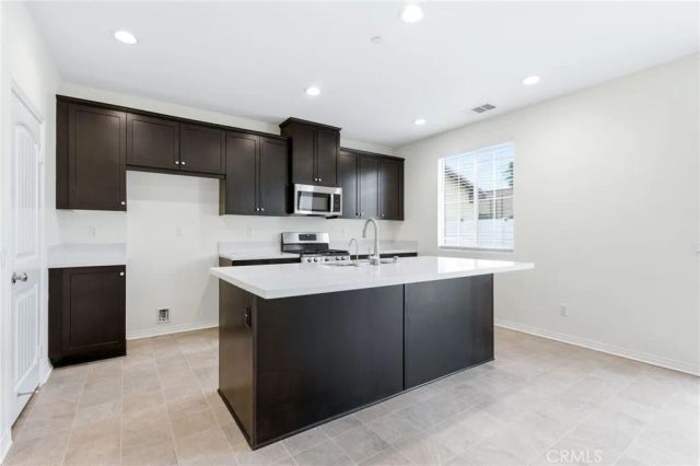 27311 Dover, Menifee, CA 92584