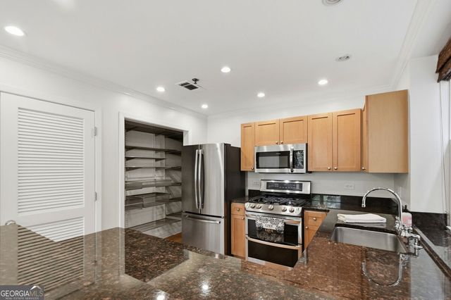 985 Ponce De Leon Avenue NE 202, Atlanta, GA 30306