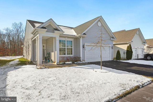 3785 DORCHESTER DR, Williamstown, NJ 08094