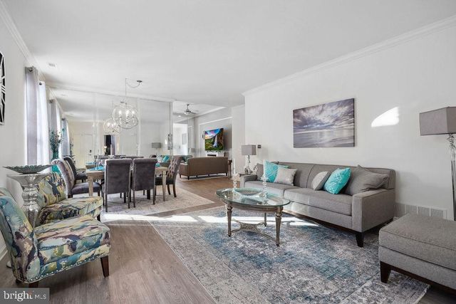 3785 DORCHESTER DR, Williamstown, NJ 08094