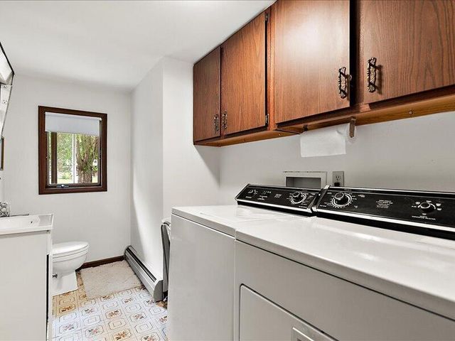728 N Stewart Avenue, Fremont, MI 49412