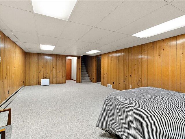 728 N Stewart Avenue, Fremont, MI 49412