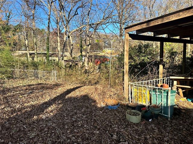 5886 S Bear Drive, Douglasville, GA 30135