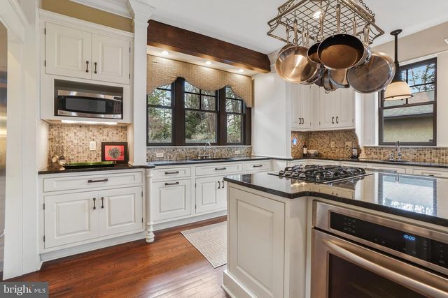 4201 MILITARY RD NW, Washington, DC 20015