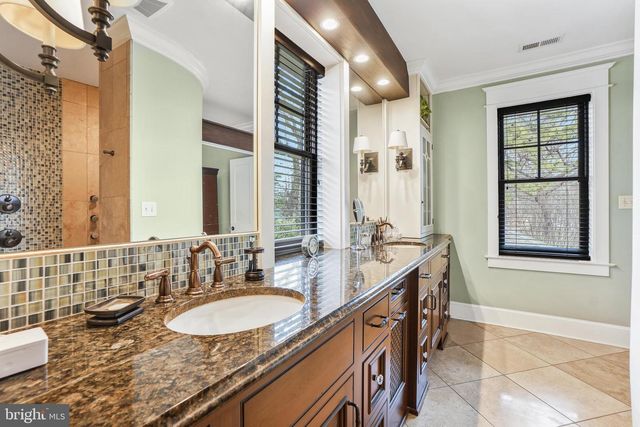 4201 MILITARY RD NW, Washington, DC 20015