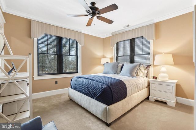 4201 MILITARY RD NW, Washington, DC 20015