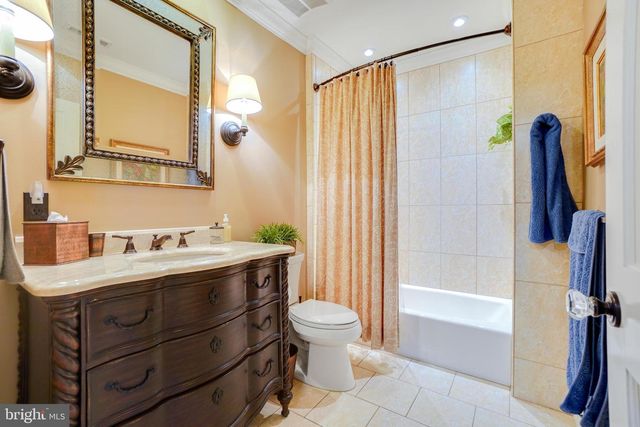 4201 MILITARY RD NW, Washington, DC 20015