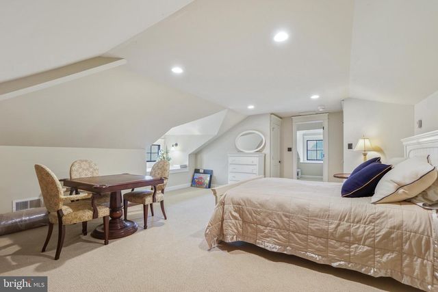 4201 MILITARY RD NW, Washington, DC 20015