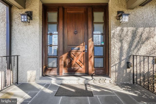 4201 MILITARY RD NW, Washington, DC 20015