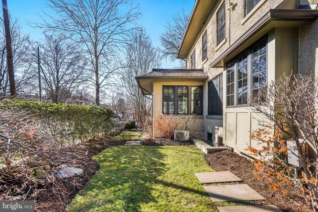 4201 MILITARY RD NW, Washington, DC 20015