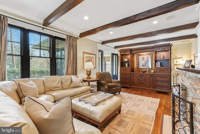 4201 MILITARY RD NW, Washington, DC 20015