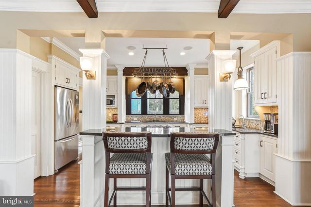 4201 MILITARY RD NW, Washington, DC 20015