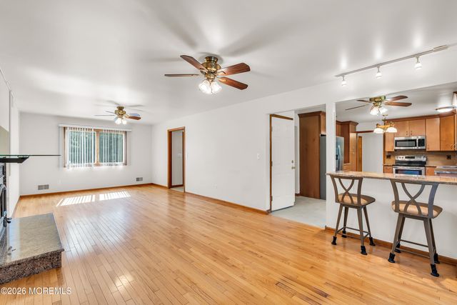 688 Fort Plains Road, Howell, NJ 07731
