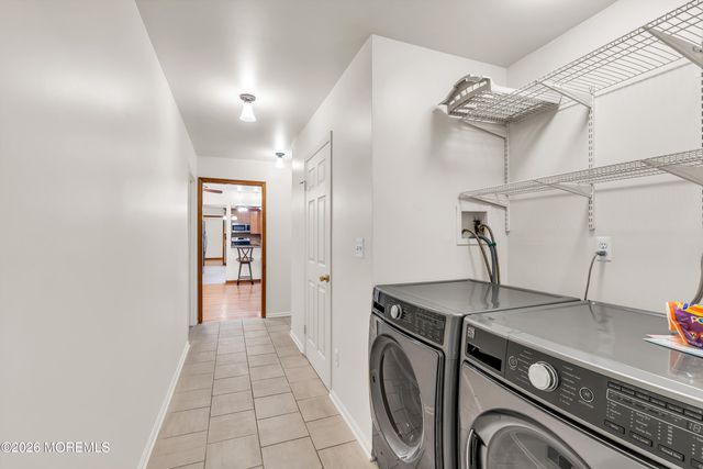 688 Fort Plains Road, Howell, NJ 07731