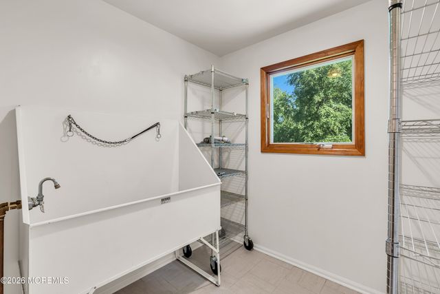 688 Fort Plains Road, Howell, NJ 07731