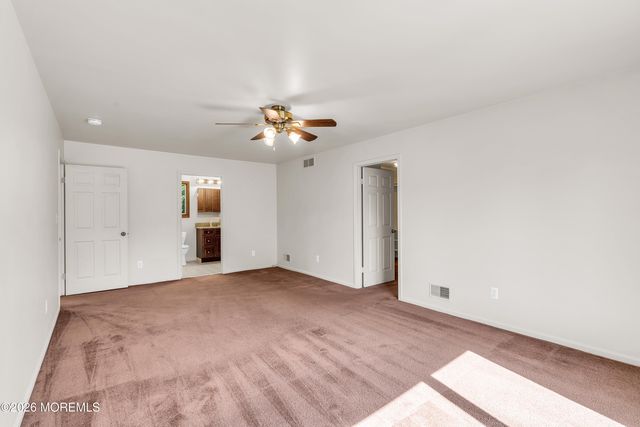 688 Fort Plains Road, Howell, NJ 07731