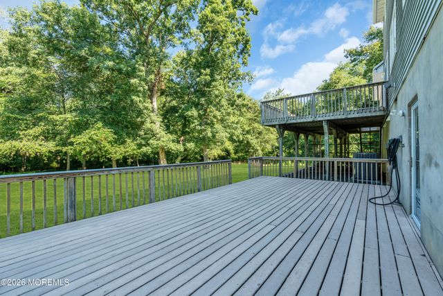 688 Fort Plains Road, Howell, NJ 07731