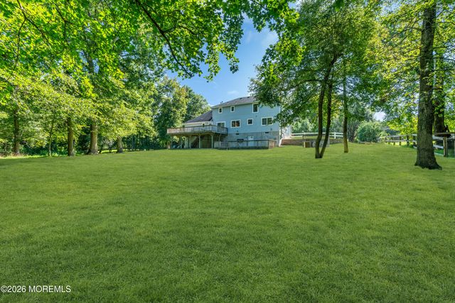 688 Fort Plains Road, Howell, NJ 07731